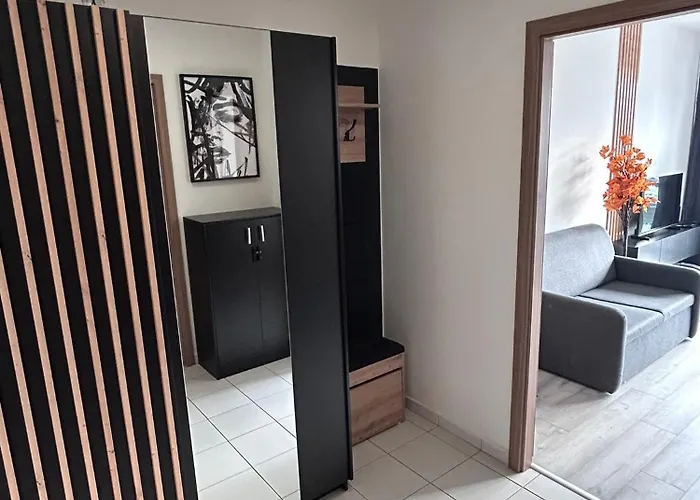 Nitra, Self Check-in, Private Parking Apartment *